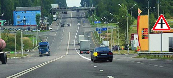 Действие знака уступи дорогу на перекрестке
